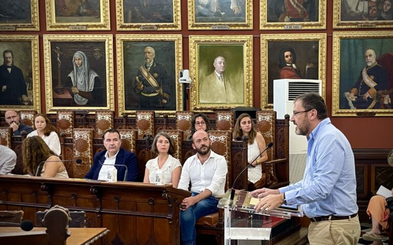 L’Obra Cultural Balear demana a l’Ajuntament de Palma que no trenqui el consens polític i social en matèria lingüística