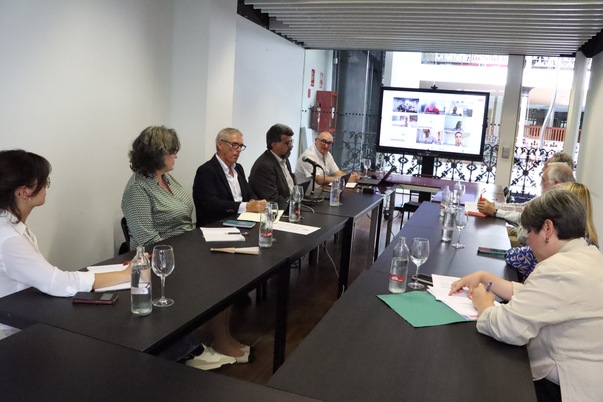 L’OCB es converteix en entitat permanent del Patronat de la Fundació .cat en la celebració del seu Patronat número 100 a València